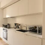 Apartment Bright & Airy Canal-side Retreat For 6 Kopenhagen