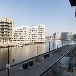 Apartment Bright & Airy Canal-side Retreat For 6 *
