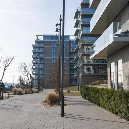 Apartamento Bright & Airy Canal-side Retreat For 6