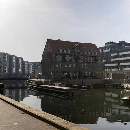 Apartamento Bright & Airy Canal-side Retreat For 6